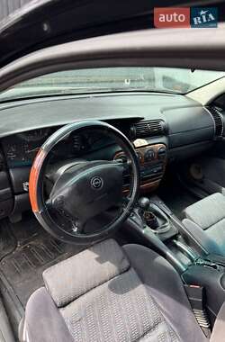 Универсал Opel Omega 1998 в 