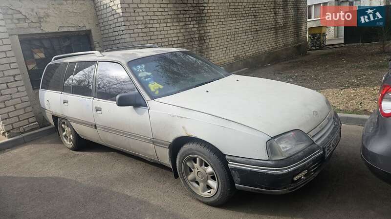 Універсал Opel Omega 1987 в Миколаєві