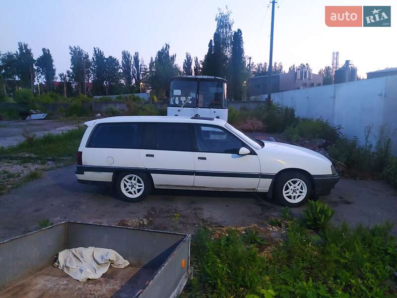 Opel Omega 1989