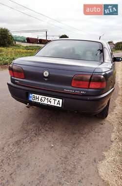 Седан Opel Omega 1998 в 