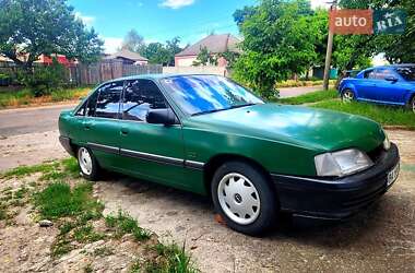 Седан Opel Omega 1992 в Олександрії