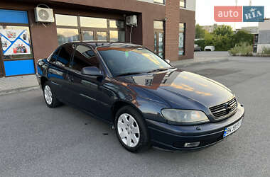 Седан Opel Omega 2001 в Киеве