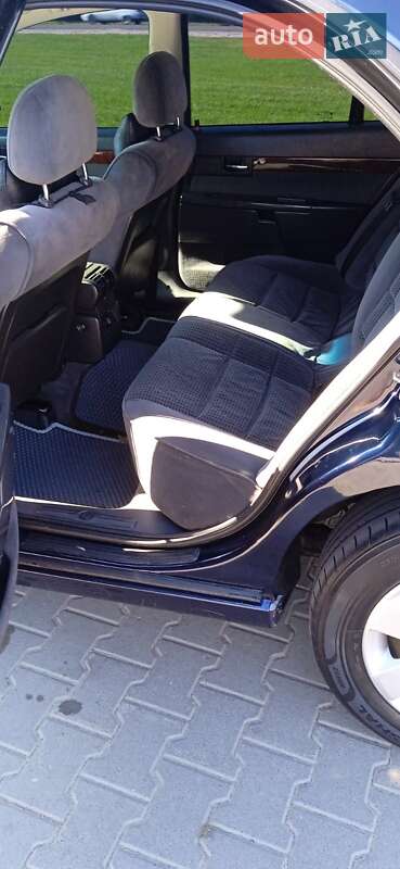 Седан Opel Omega 2000 в Житомире