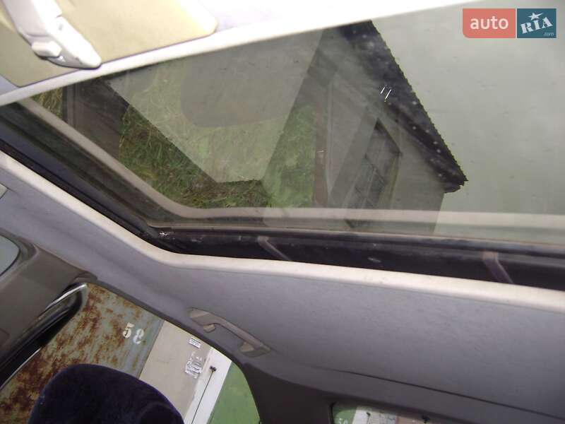 Седан Opel Omega 1991 в Ровно