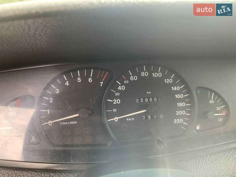 Седан Opel Omega 1996 в Дніпрі фото 3 Седан Opel Omega 1996 в Дніпрі