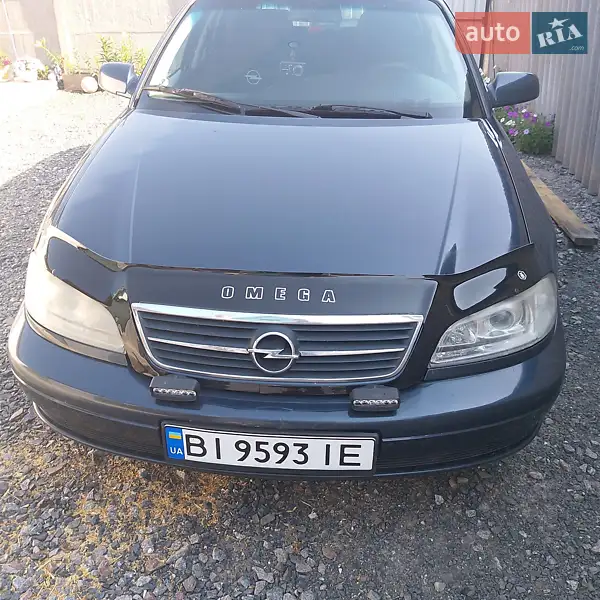 Opel Omega 2000