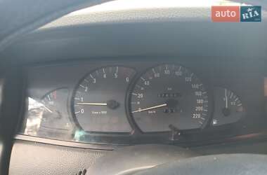 Седан Opel Omega 2000 в 