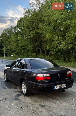 Седан Opel Omega 2000 в 