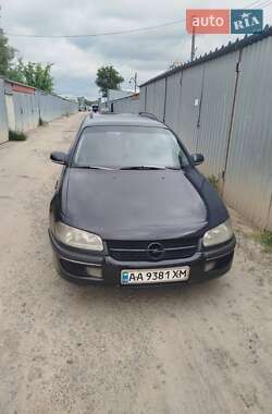 Универсал Opel Omega 1995 в 