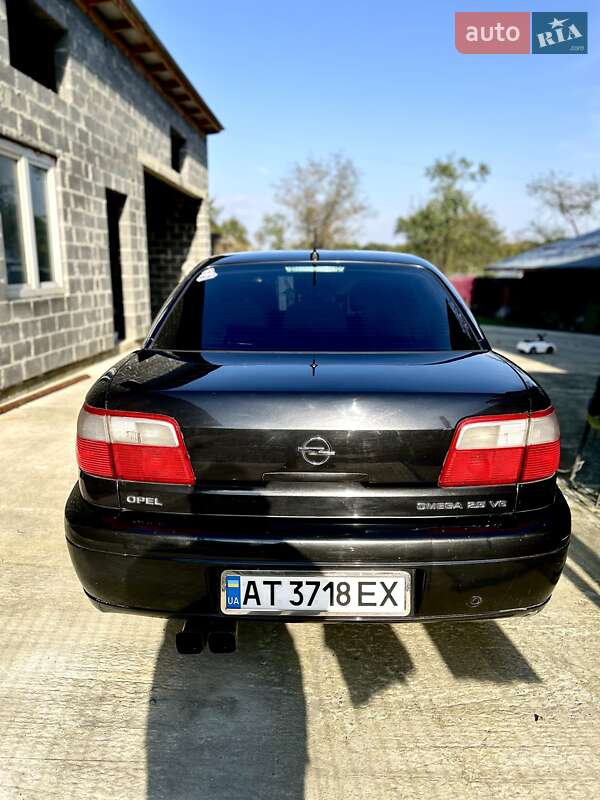 Седан Opel Omega 2000 в Долині фото 10 Седан Opel Omega 2000 в Долині