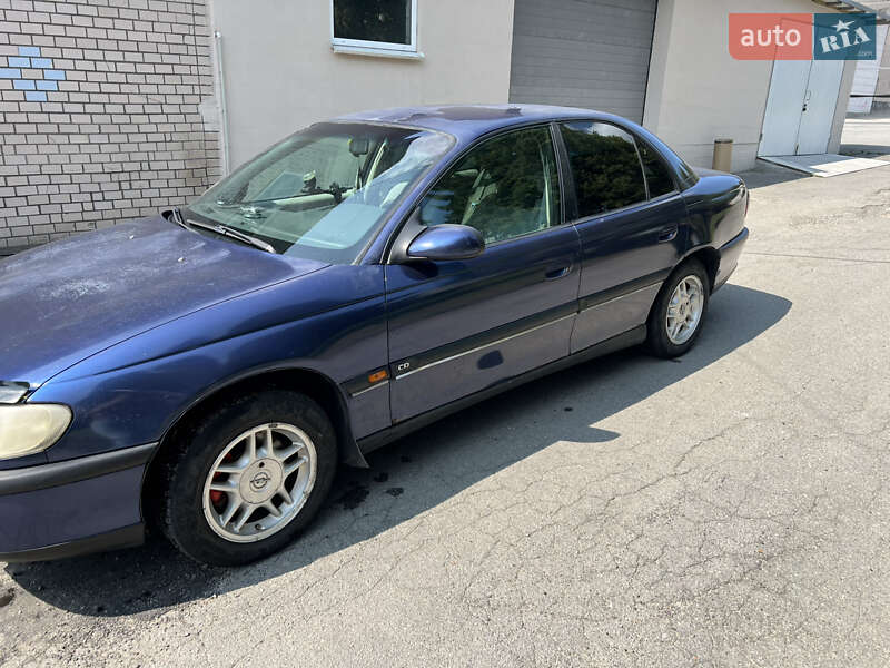 Opel Omega 1998