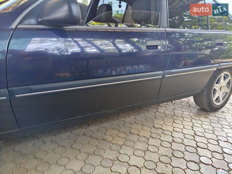 Opel Omega 1990