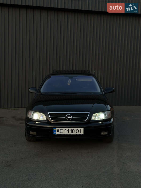 Универсал Opel Omega 2002 в Кривом Роге