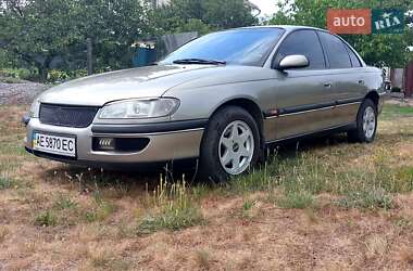 Седан Opel Omega 1998 в 