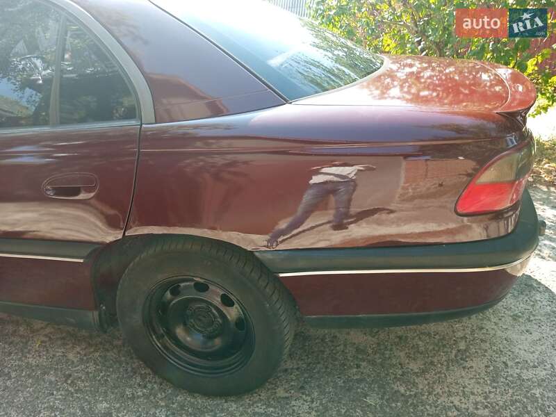 Седан Opel Omega 1995 в Киеве фото 2 Седан Opel Omega 1995 в Киеве