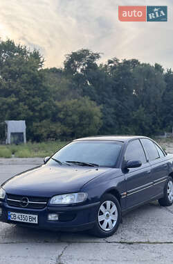 Седан Opel Omega 1995 в Чернігові