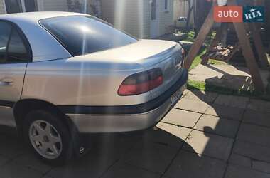 Седан Opel Omega 1998 в 