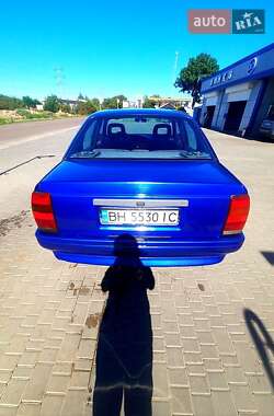 Седан Opel Omega 1988 в Роздільній