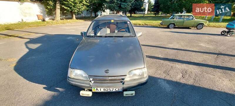 Opel Omega 1989 Opel Omega 1989