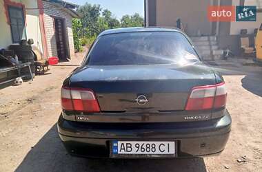 Седан Opel Omega 2001 в Тульчине