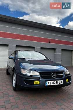 Седан Opel Omega 1998 в Ивано-Франковске