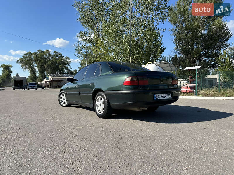 Седан Opel Omega 1996 в Кременчуге фото 3 Седан Opel Omega 1996 в Кременчуге