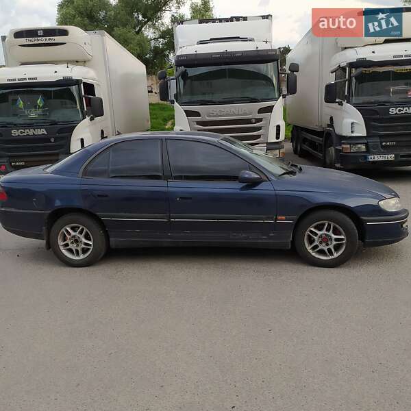 Седан Opel Omega 1994 в Києві