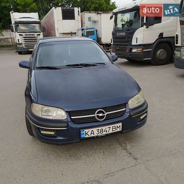 Седан Opel Omega 1994 в Києві