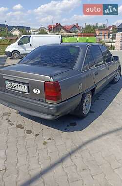 Седан Opel Omega 1986 в 
