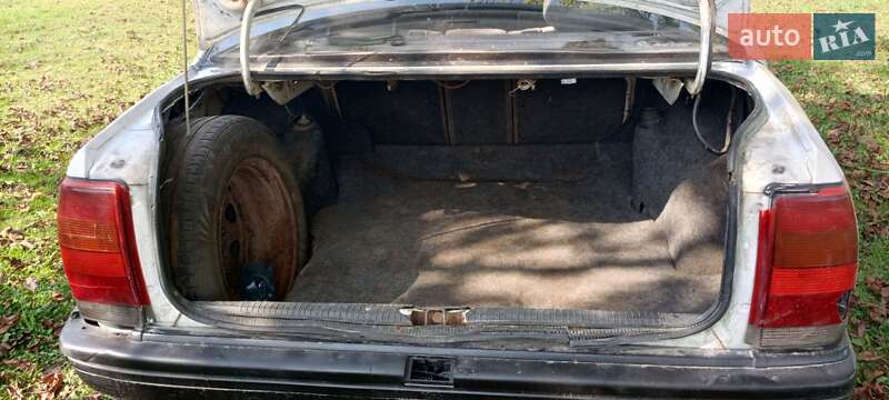 Седан Opel Omega 1991 в Тячеве фото 10 Седан Opel Omega 1991 в Тячеве