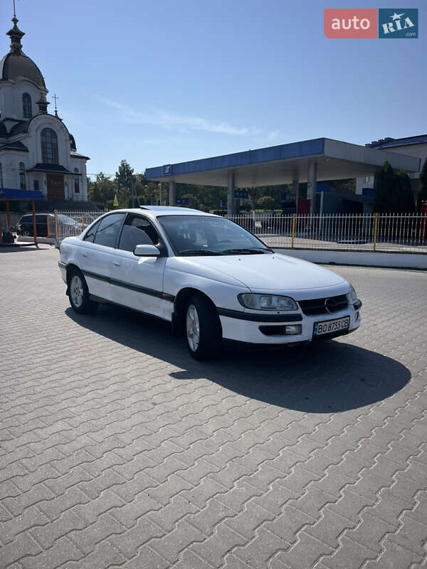 Седан Opel Omega 1994 в Бучаче