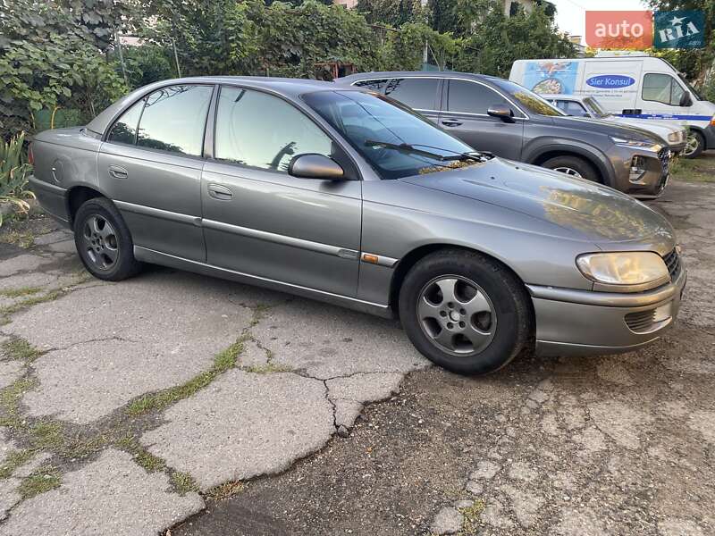 Седан Opel Omega 1997 в 