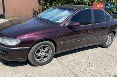 Седан Opel Omega 1994 в Килии