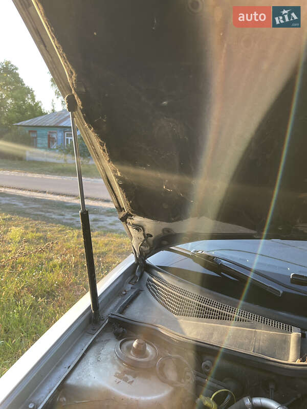 Седан Opel Omega 1996 в Шостці