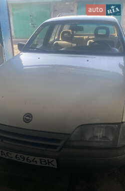 Універсал Opel Omega 1987 в 