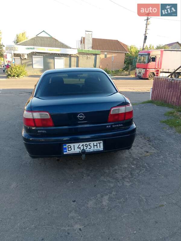 Седан Opel Omega 2003 в Хороле фото 4 Седан Opel Omega 2003 в Хороле