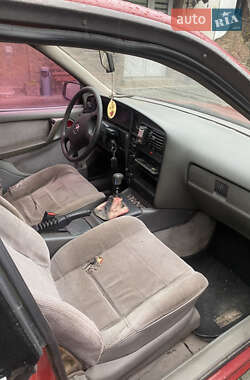 Седан Opel Omega 1992 в 