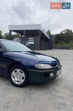 Седан Opel Omega 1995 в 
