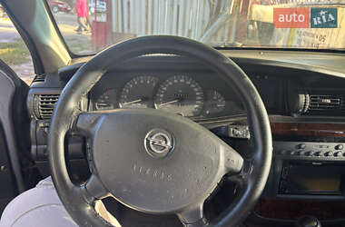 Седан Opel Omega 2000 в 