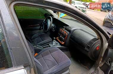Седан Opel Omega 1995 в 
