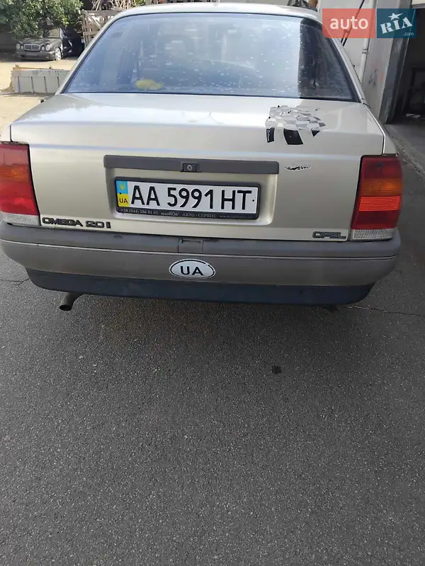 Opel Omega