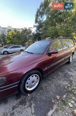 Универсал Opel Omega 1995 в 