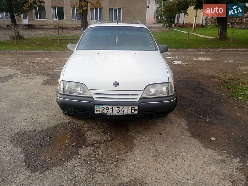Универсал Opel Omega 1987 в 