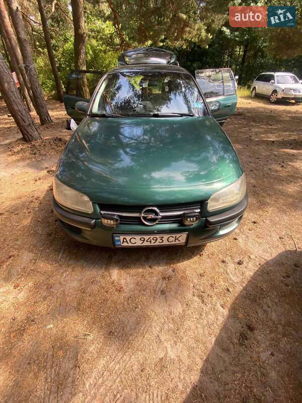 Opel Omega 1995 Opel Omega 1995