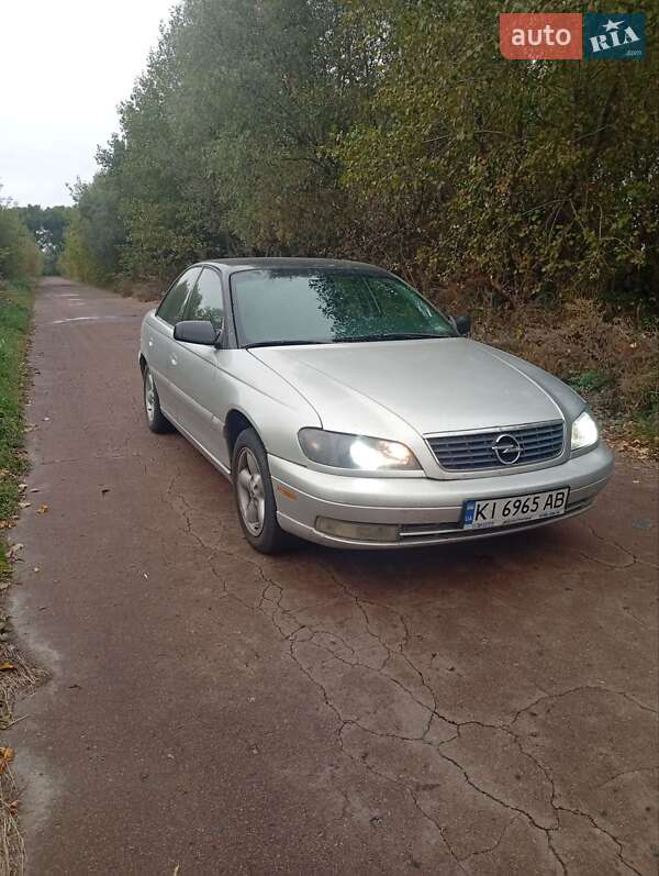 Седан Opel Omega 2003 в Борзне