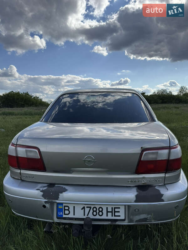 Седан Opel Omega 2002 в Полтаве