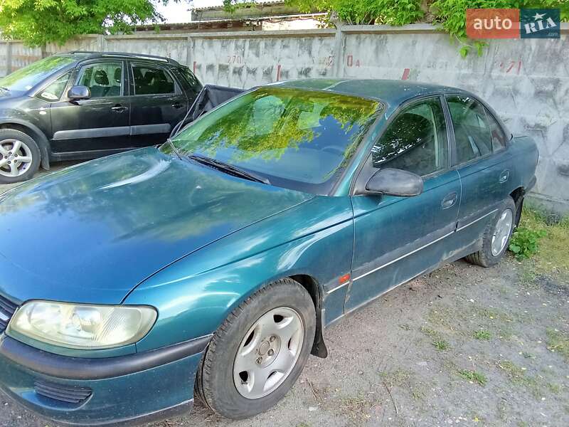 Седан Opel Omega 1998 в Киеве фото 2 Седан Opel Omega 1998 в Киеве
