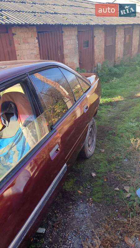 Седан Opel Omega 1991 в Кицмани фото 12 Седан Opel Omega 1991 в Кицмани