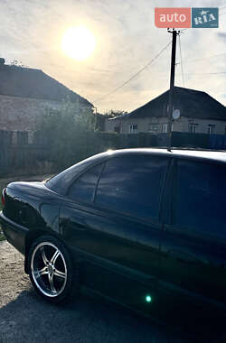 Седан Opel Omega 1998 в  фото 6 Седан Opel Omega 1998 в