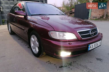 Седан Opel Omega 2002 в Ирпене